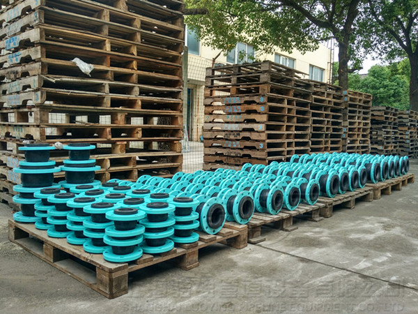 怎么防止法蘭式橡膠接頭漏水？